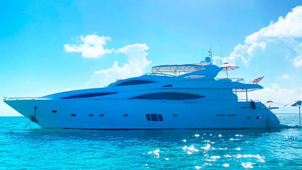 Exterior view of 105' Sunseeker yacht in the Bahamas