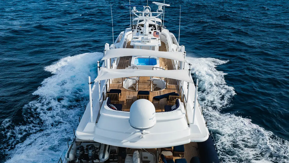 165'-50m-Oceanfast-Yacht-3