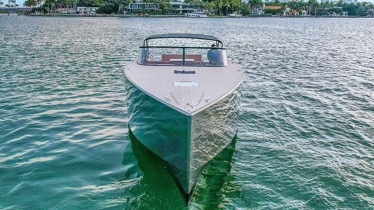 55 foot VanDutch Miami Charter Boat Rental 9